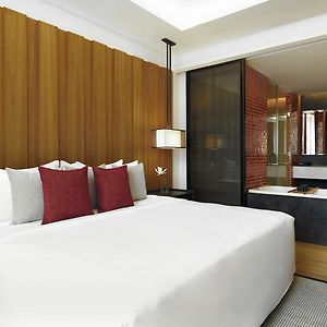 Premier Two-Bedroom King Suite